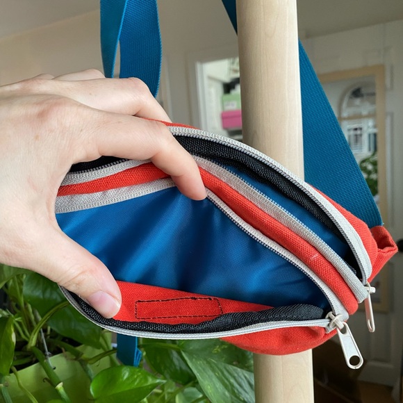 Kavu bumbag - Picture 2 of 5